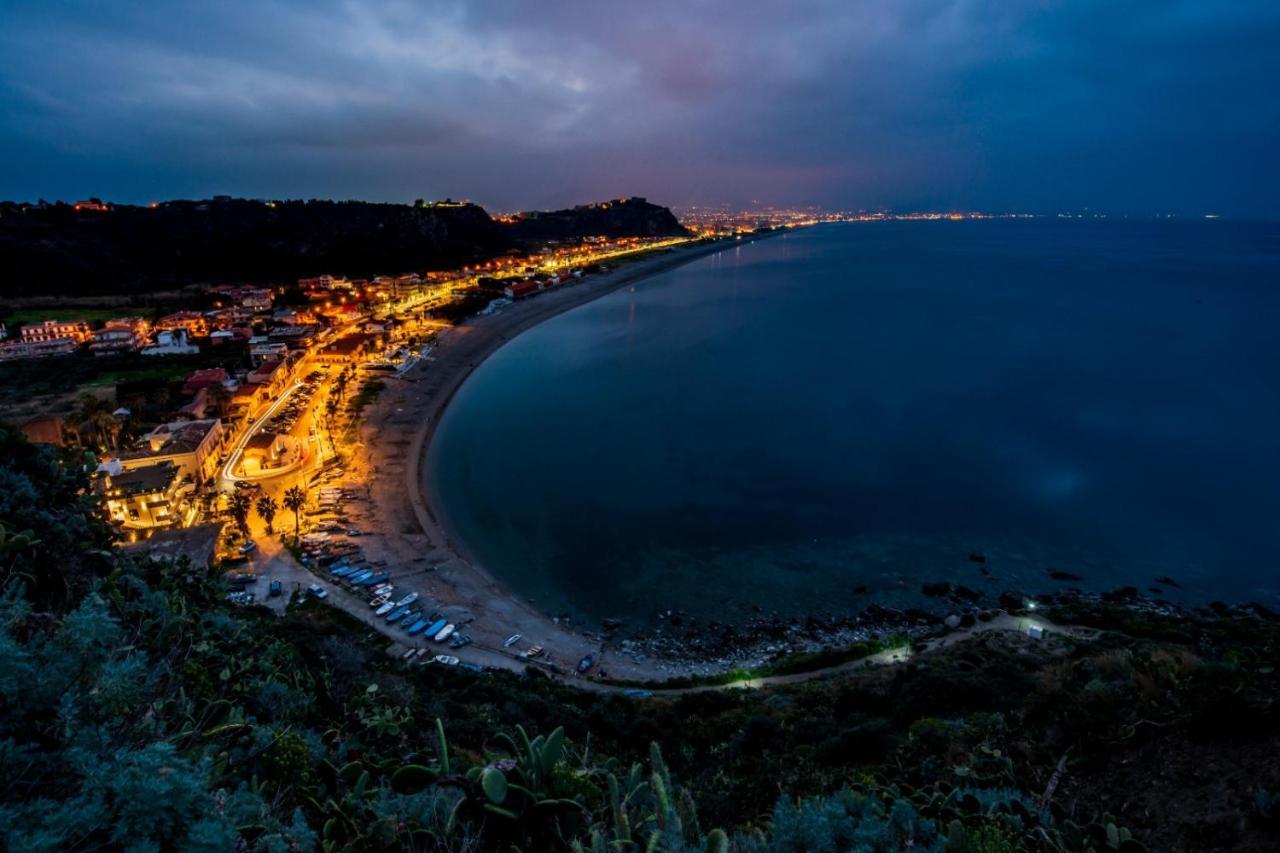 Home Square Milazzo Exteriér fotografie